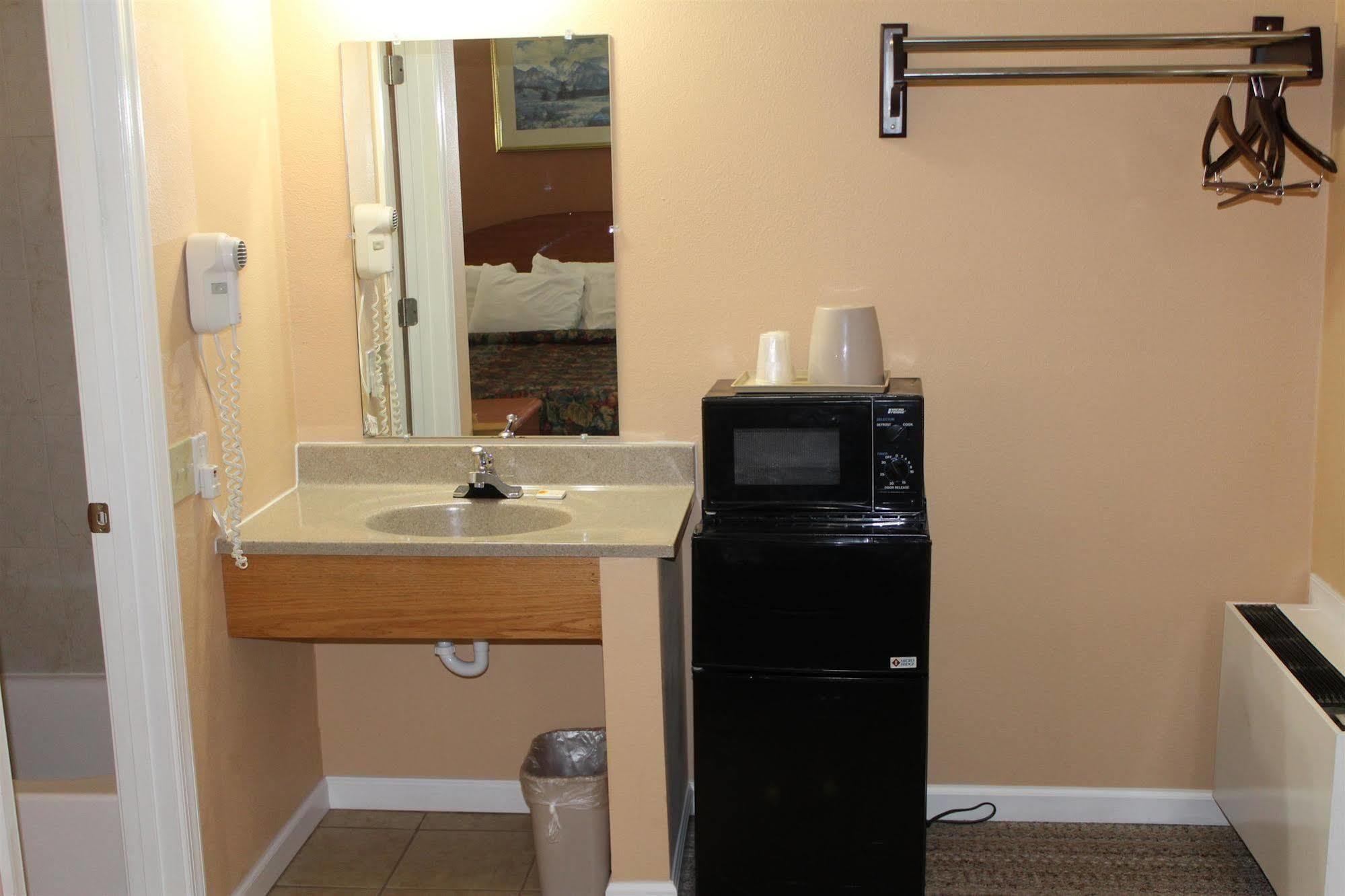 Budget Inn Lynchburg And Bedford Goode Luaran gambar